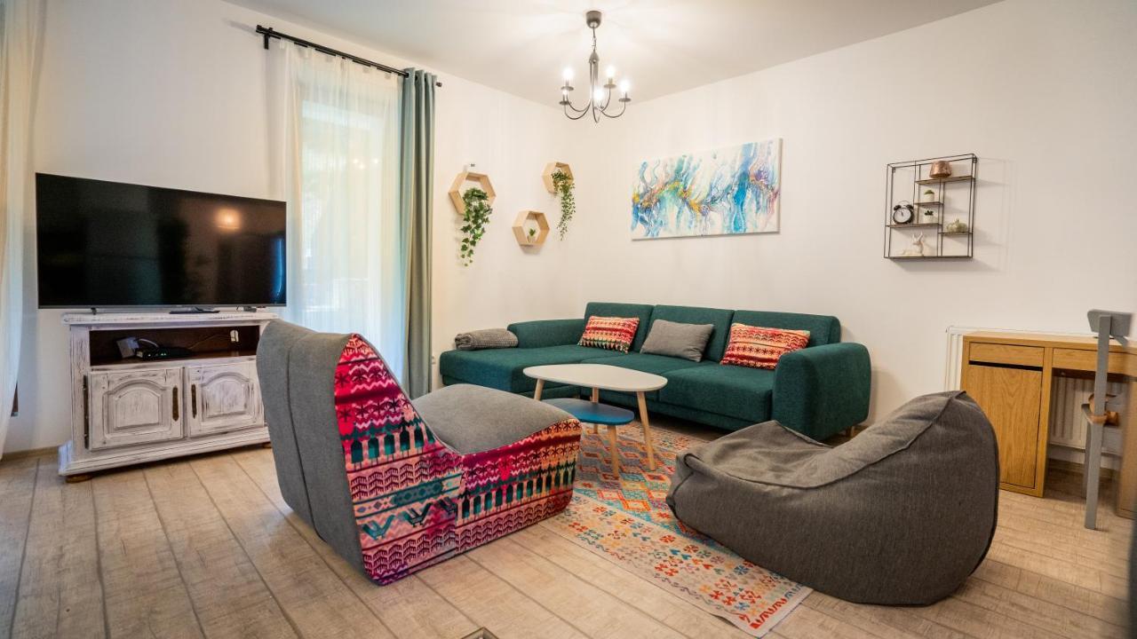 Family Treez Premium Apartments Пояна-Брашов Экстерьер фото