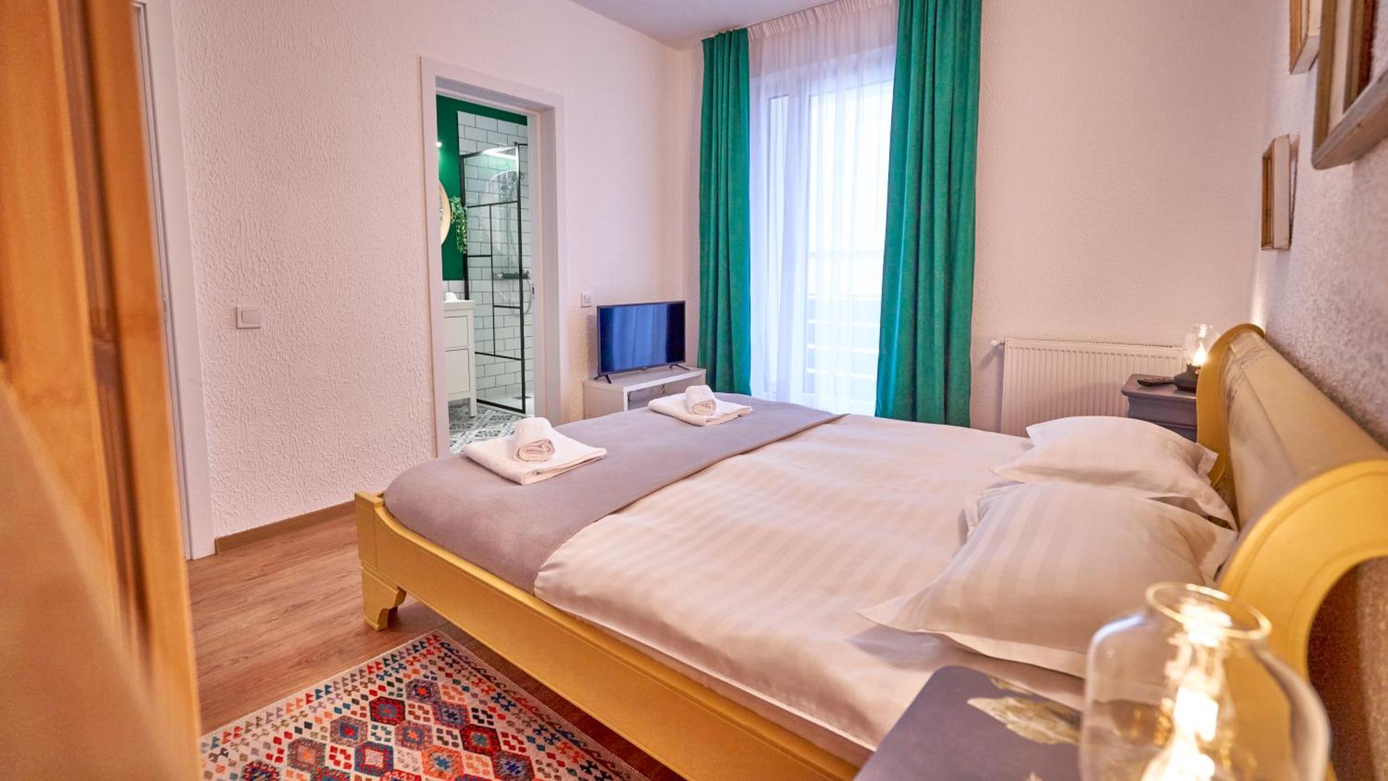 Family Treez Premium Apartments Пояна-Брашов Экстерьер фото